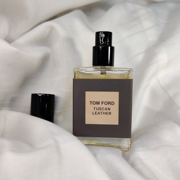 Tom Ford - Tuscan Leather perfume oil |