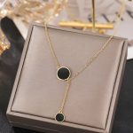 P37 Pendant | Simple black stone pendant