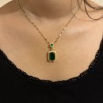 DA19 Trending Green Stone Locket Pendant